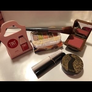 NWOT Cosmetic Lot
